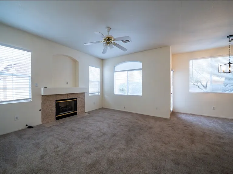 984 Country Skies Ave — Photo 4