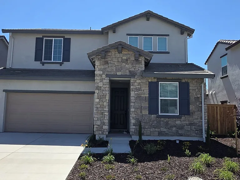 1578 Halo Pl — Photo 3
