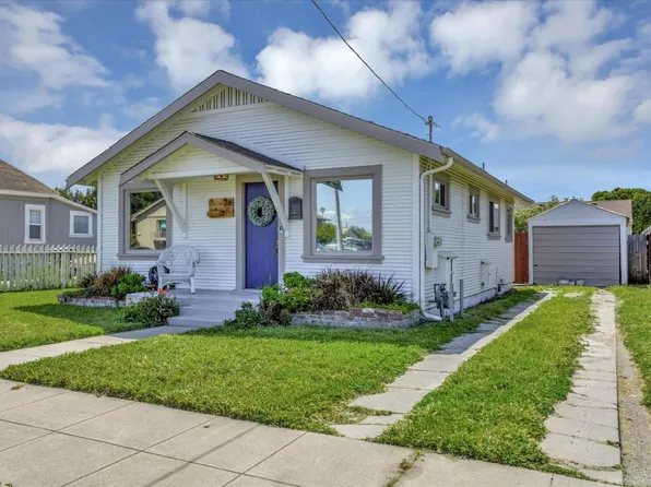 28 Homestead Ave, Salinas, CA 93901