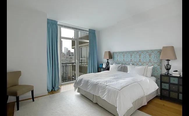 Sold by Douglas Elliman | media 7