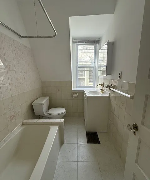 4203 Pine St #3F — Photo 5