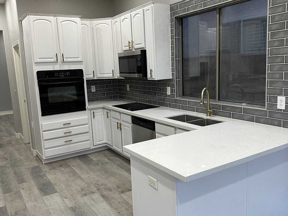 1st image of 6609 W Andrea Dr