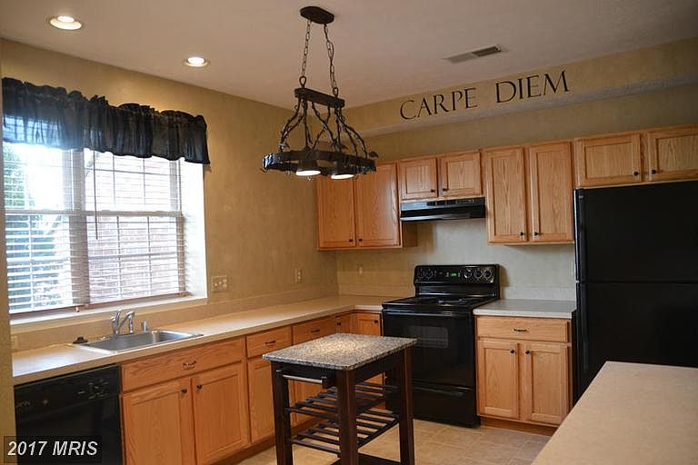 1st image of 133 Heather Stone Way