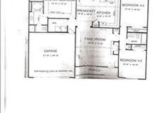 100 Waverly Way, Jacksonville, NC 28540