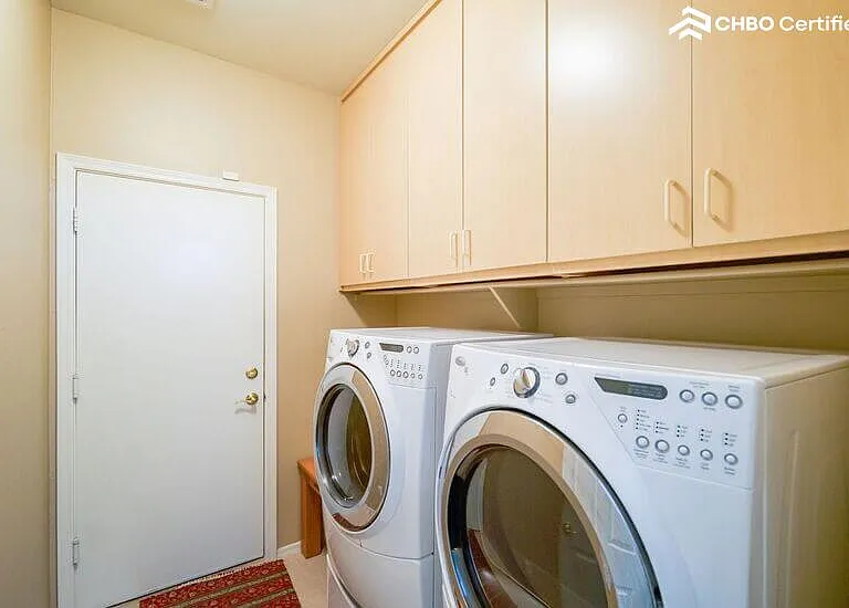 8607 W Brown St — Photo 30