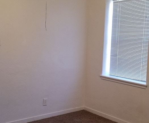 3rd image of 723 Copper Ave NW #4279878