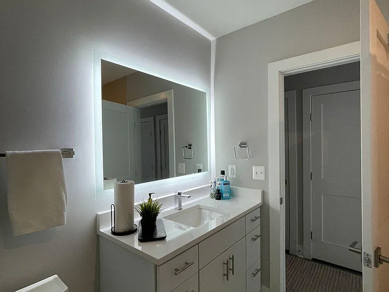 1100 S Highland St #2 — Photo 8