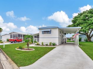 122 E Saint Annes Cir, Apollo Beach, FL 33572