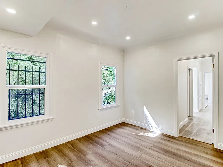 Bedroom #1