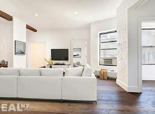 198 Rivington St #2D, New York, NY 10002