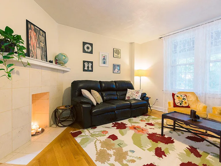 221 Dewey St — Photo 6