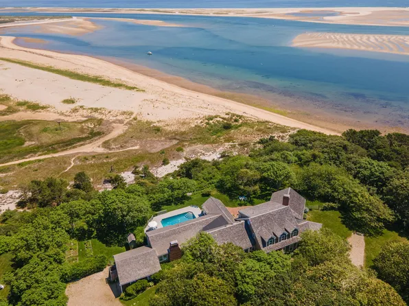 25 Wikis Way, Chatham, MA 02633