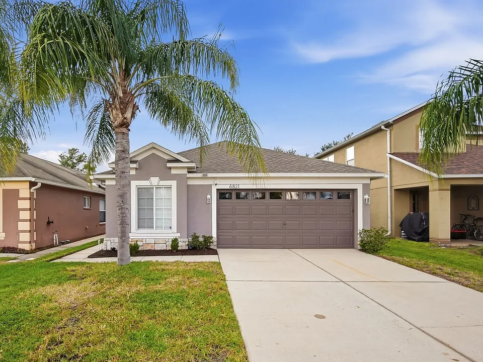 6821 Aramon Ct