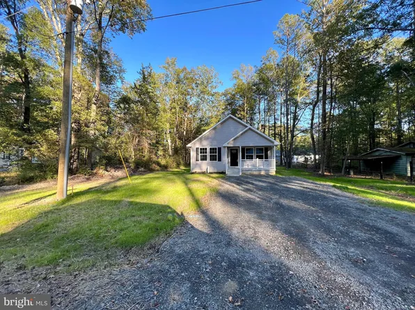 368 Shorewood Dr, Colonial Beach, VA 22443