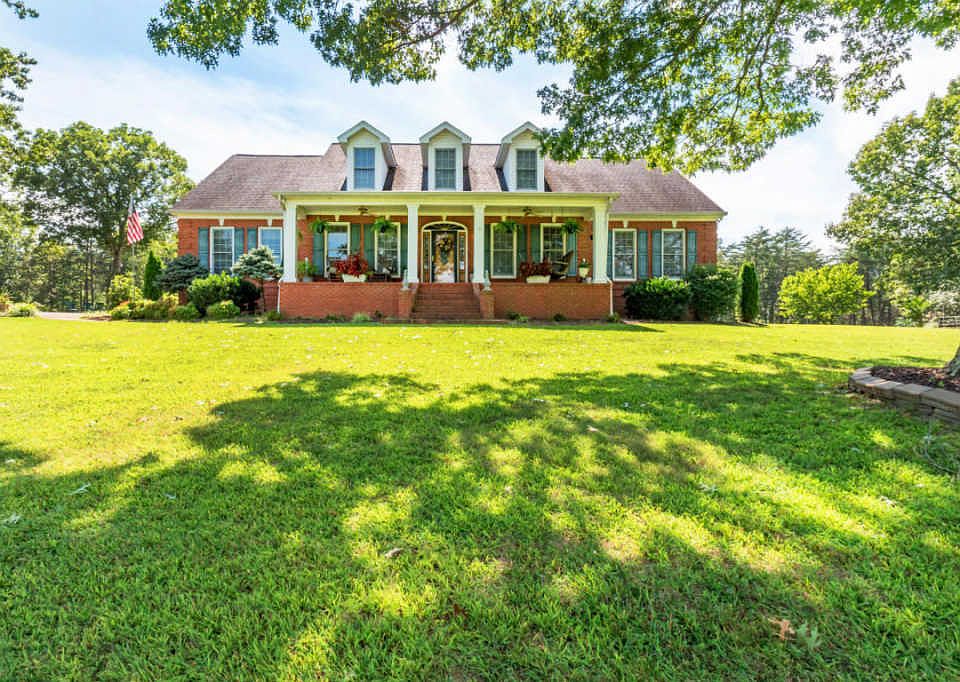1st image of 1622 Mowbray Pike #1-2