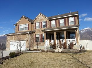 174 N Eastfork Cir, Farmington, UT 84025