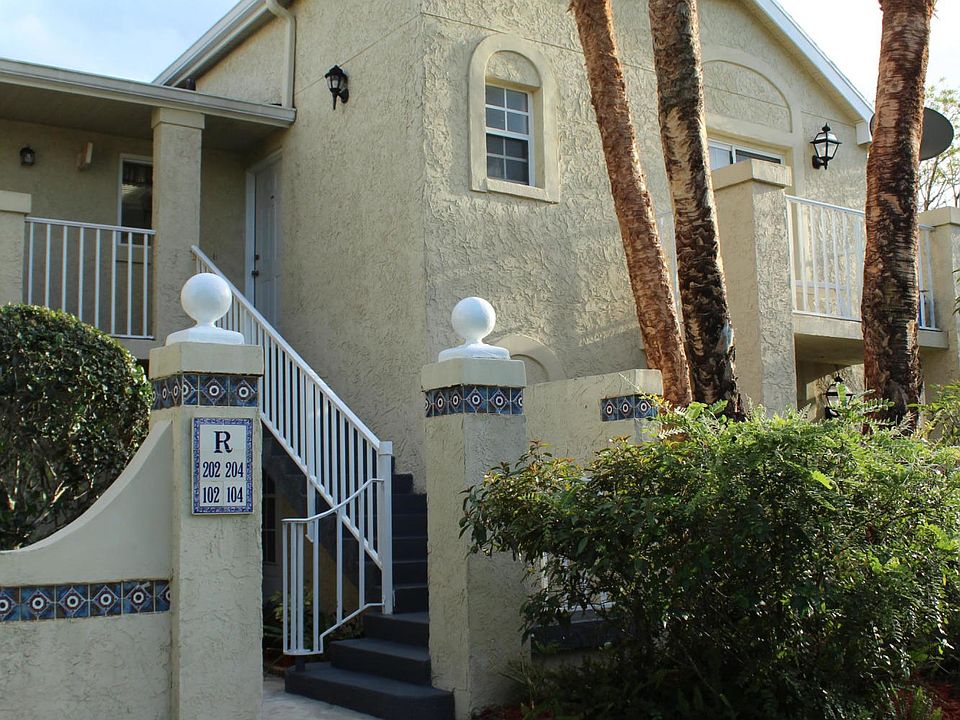 1st image of 1608 SE Green Acres Cir APT R204