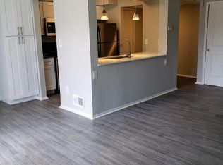 27160 Gateway Dr S APT 307, Farmington Hills, MI 48334