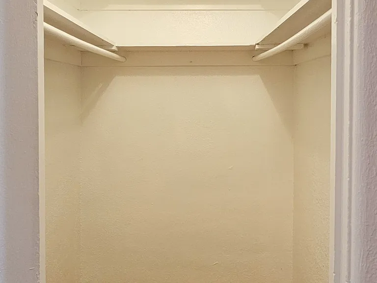 Unit B - Closet