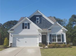 104 Matuka Ct, Mount Holly, NC 28120