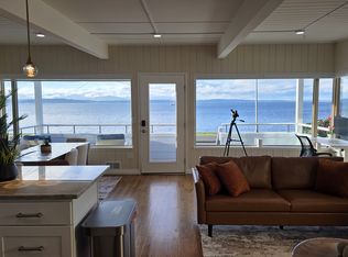 1588 Alki Ave SW #2, Seattle, WA 98116