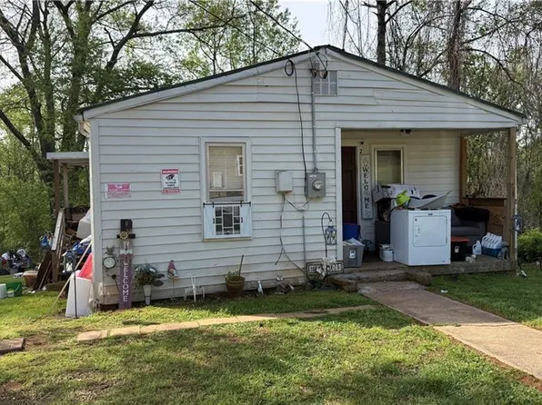 205 Mathis St, Jonesville, NC 28642