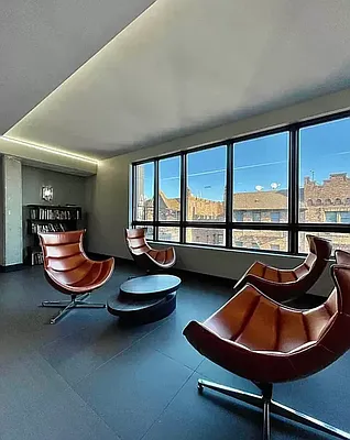 Rented by eRealty Advisors USA Inc | media 7