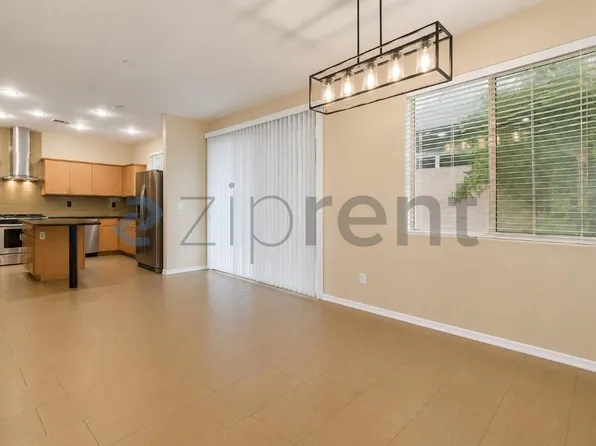 2315 E Pinchot Ave Unit 128, Phoenix, AZ 85016