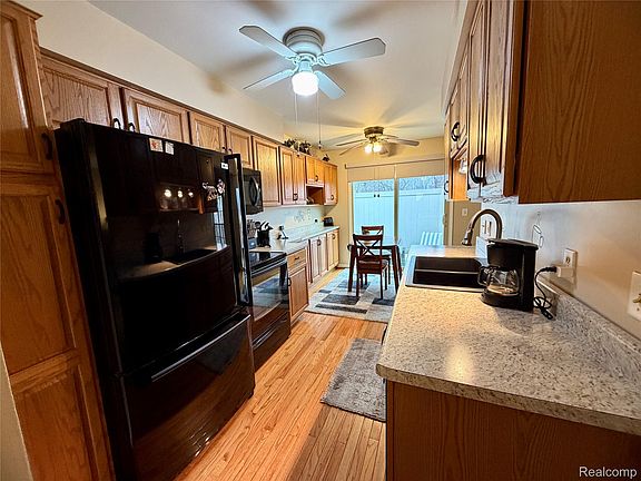 5th image of 3041 High Pointe Ridge Rd