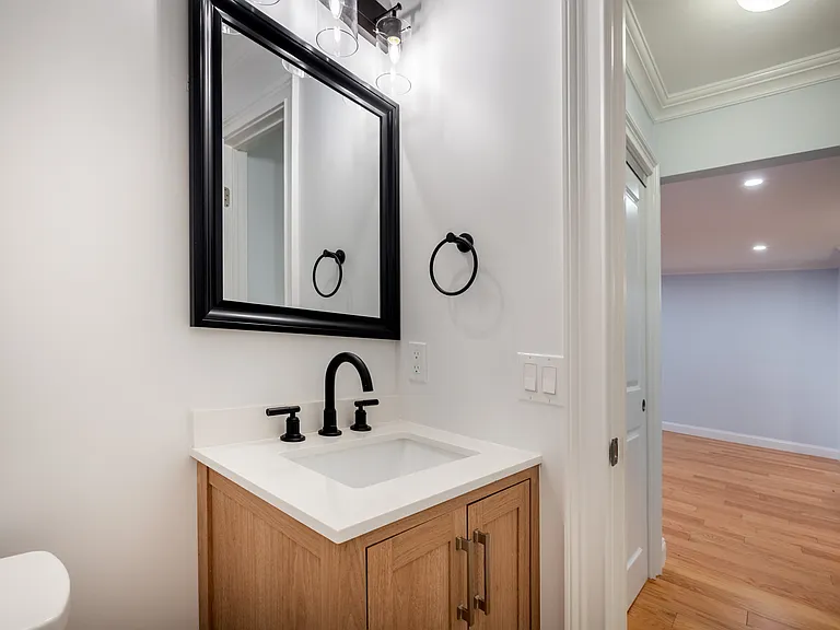 powder room