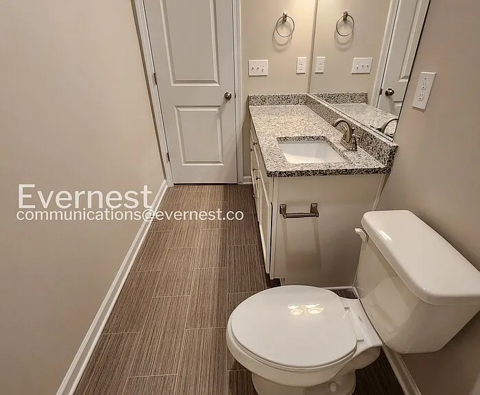 121 Culver St — Photo 13