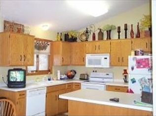 10055 Ferry Point Pl NW, Rice, MN 56367