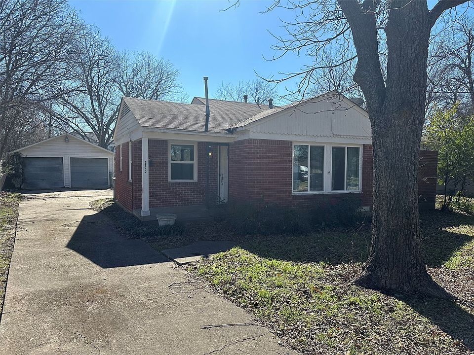 1st image of 3842 Eaton Dr