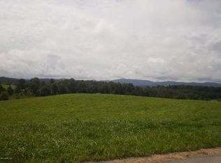 4541 Old Stage Rd, Radford, VA 24141