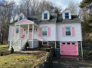 48 S King St, Danbury, CT 06811