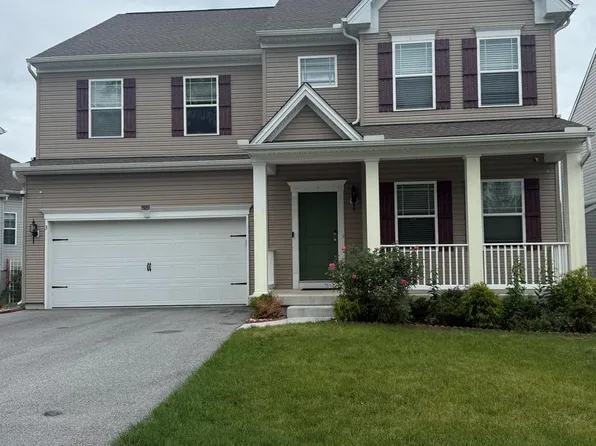 3 Barnhart Cir, Mechanicsburg, PA 17050