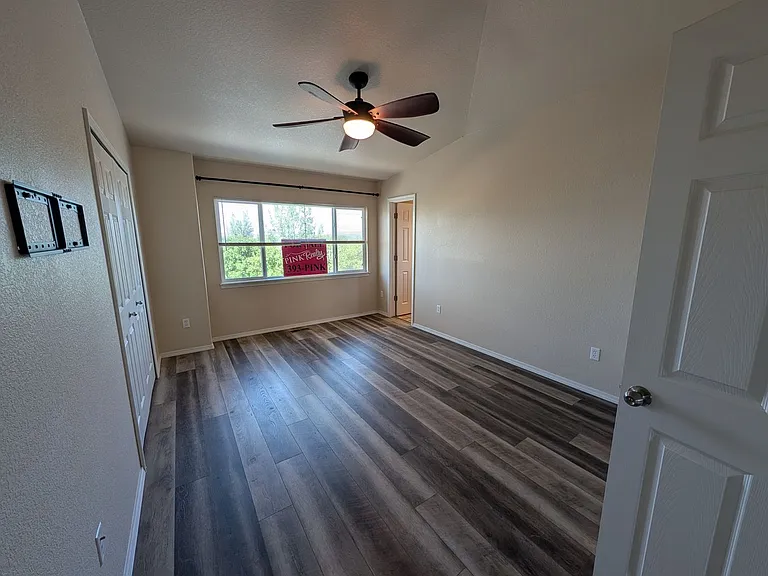 4367 Susie Vw — Photo 9