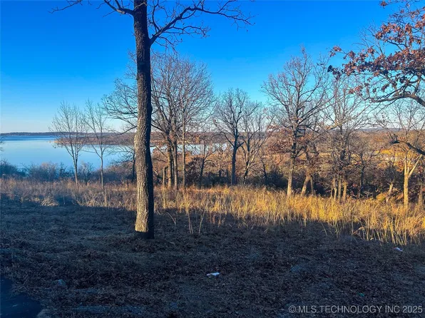 187 Patriot Point, Eufaula, OK 74432