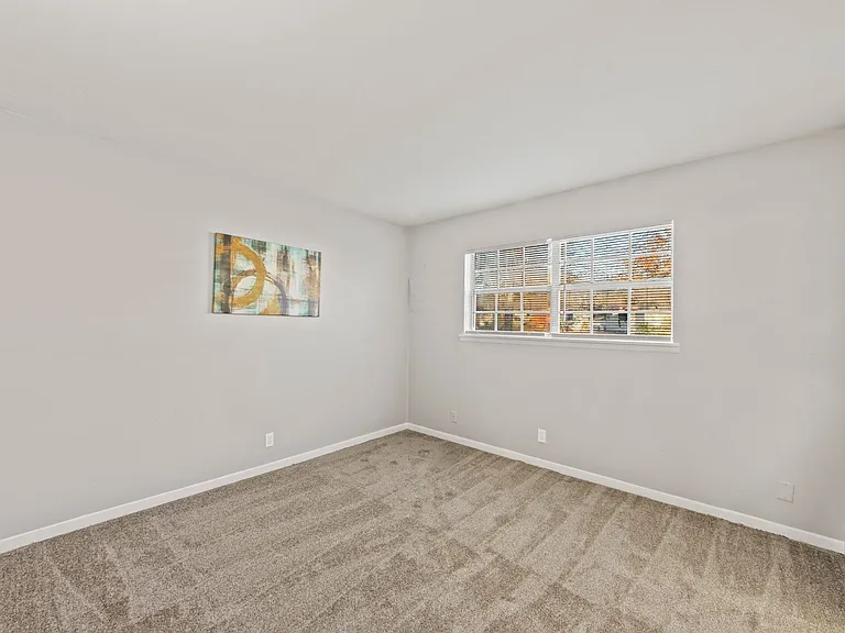 The Woods Apartments — Photo 22