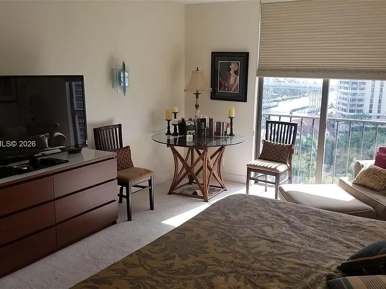 19667 Turnberry Way #12B — Photo 21