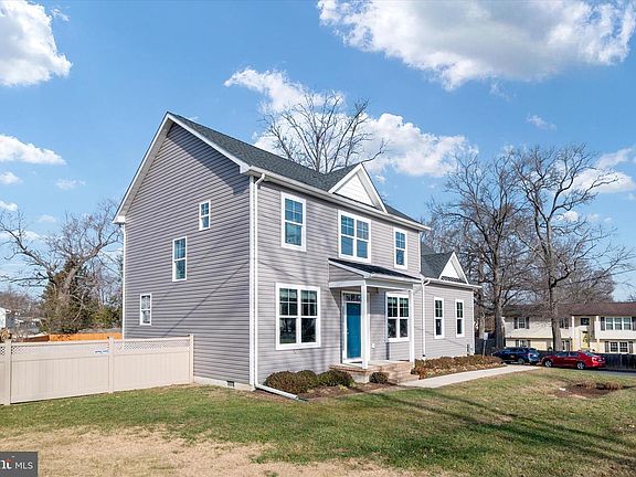 4th image of 1718 Millstone Dr