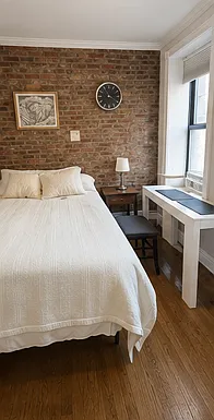 340 East 18th Street — Photo 2