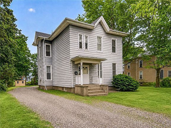 3rd image of 231-233 Maple Ave