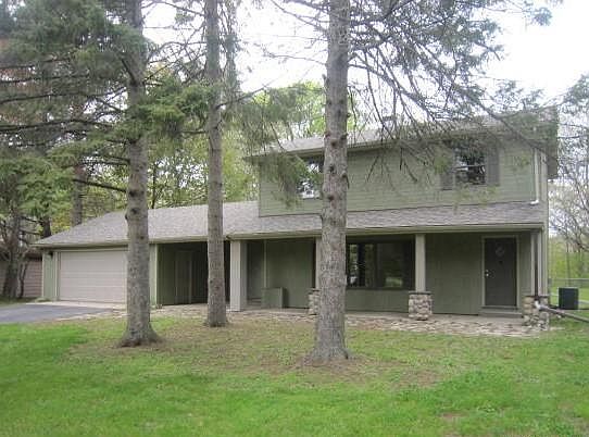 2nd image of 1016 97th St