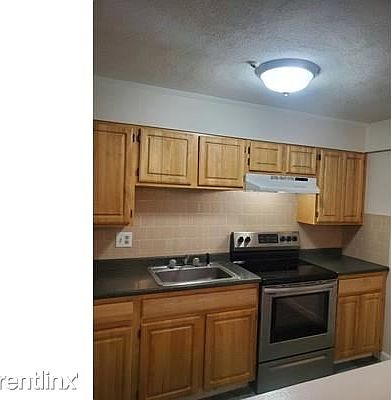55 Elmwood park #9 Quincy Shared Unit Photo 1