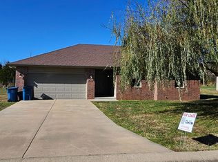 508 Rustic Rdg, Carl Junction, MO 64834