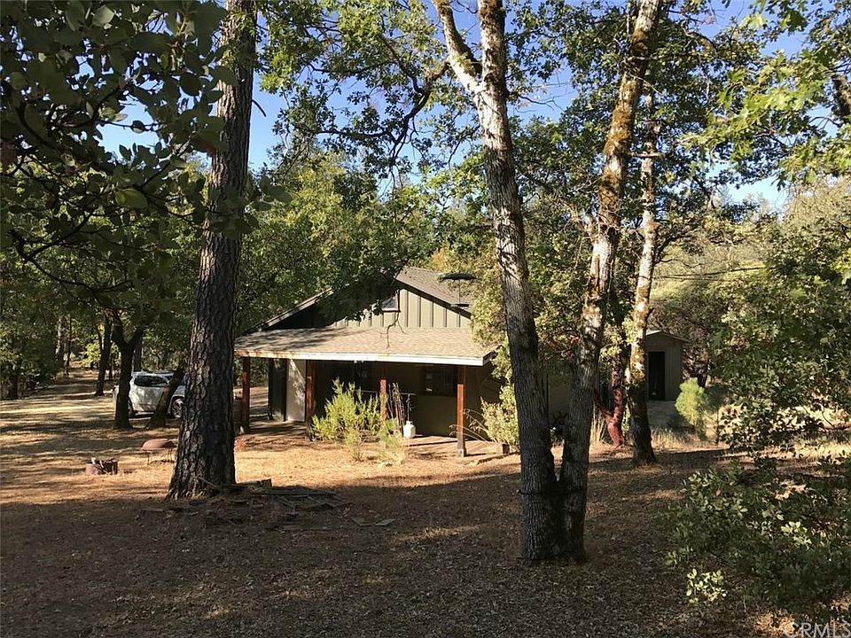 1st image of 2888 Kings Canyon Dr