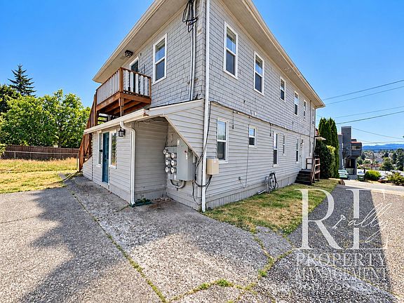 2nd image of 902 Pleasant Ave APT 2