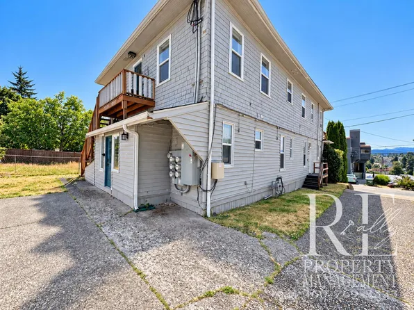 902 Pleasant Ave, 902 Pleasant Ave APT 2, Bremerton, WA 98337