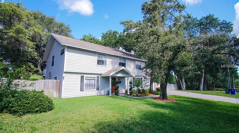 1st image of 784 Winding Willow Dr